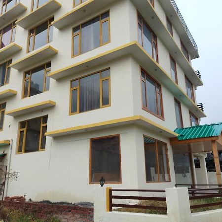Lotus Inn Rohtang View Manāli エクステリア 写真