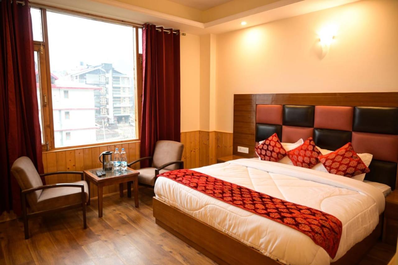 Lotus Inn Rohtang View Manāli エクステリア 写真